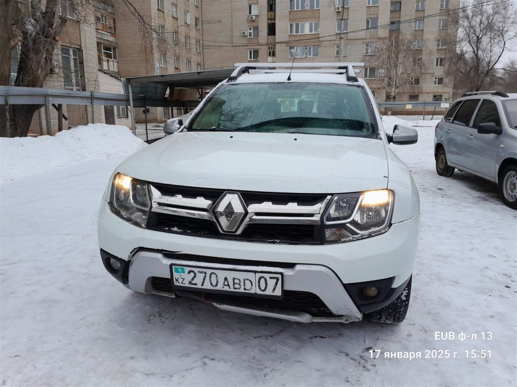 RENAULT  DUSTER