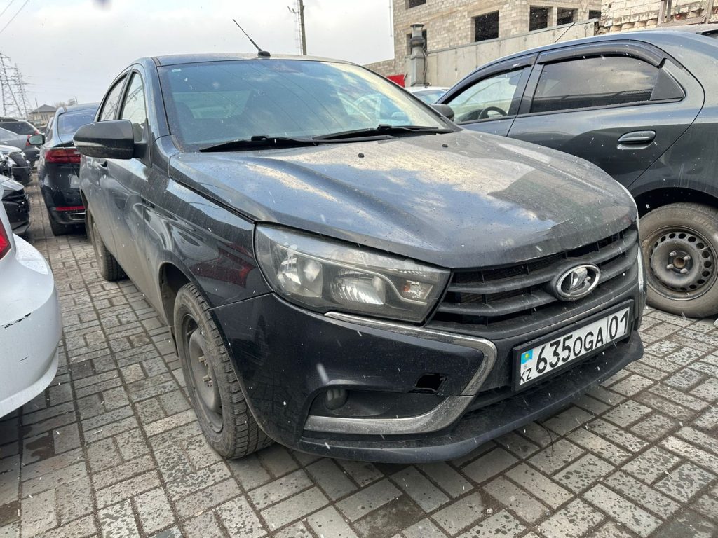 LADA VESTA